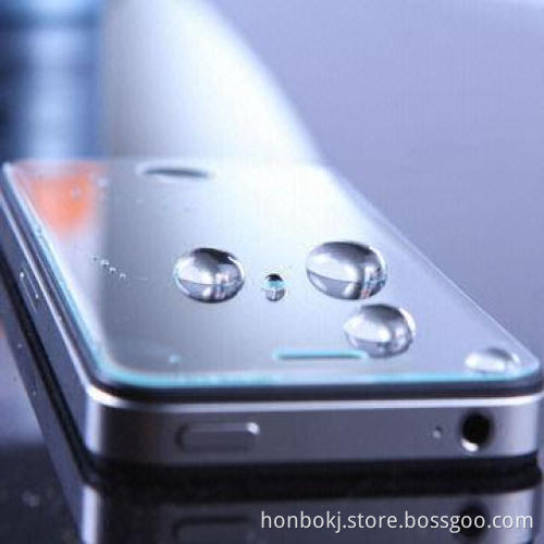 Tempered-glass screen protector for iPhone 4S/4